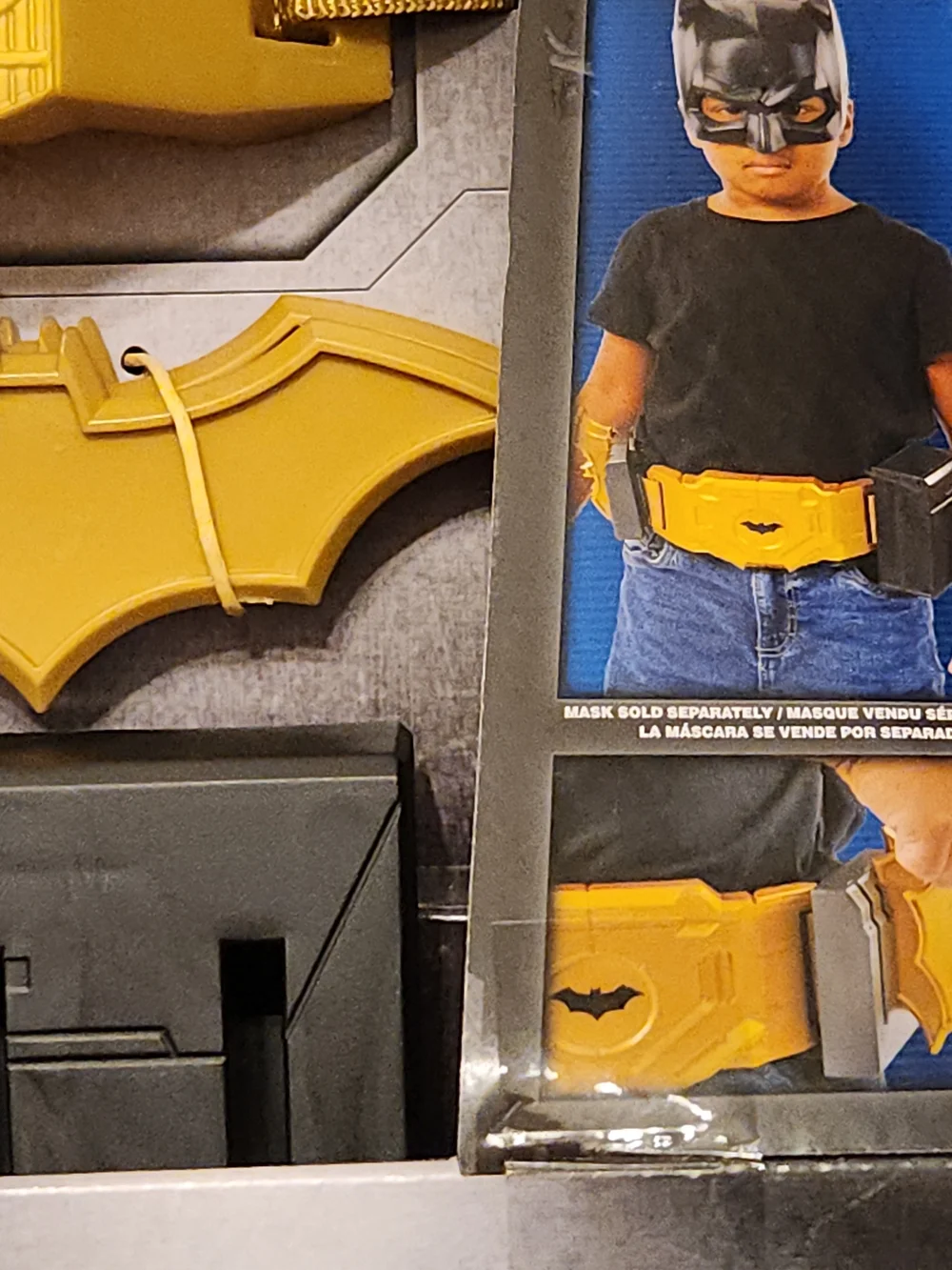 Batman Yellow Utility Belt Role Play Set